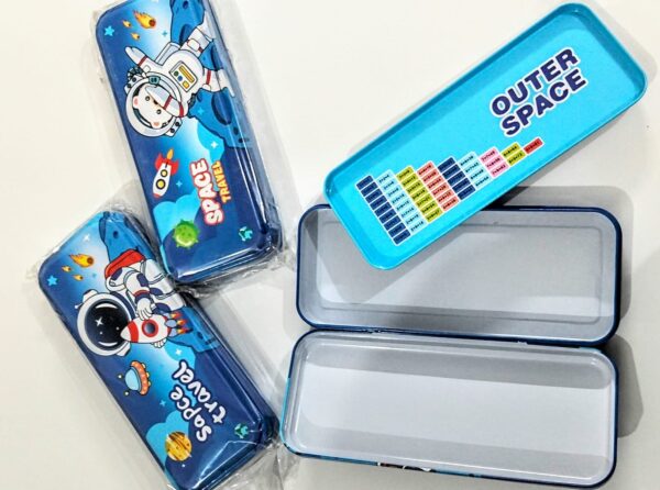 geometry pencil case space astronaut printed big size beautiful printed metal made light weight strong body
